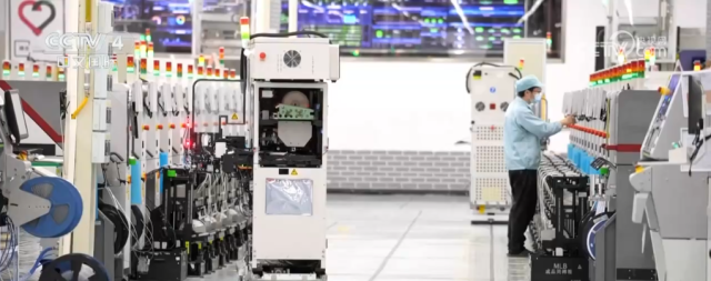 從120億元到39.9萬(wàn)億元 中國(guó)制造業(yè)75年跨越式增長(zhǎng)中的計(jì)算機(jī)信息科技角色